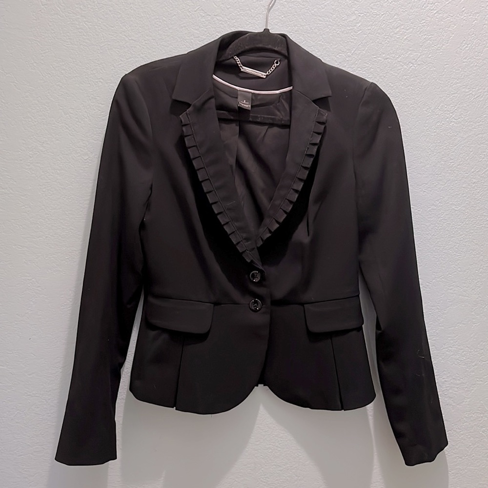 Black WHBM blazer with ruffle lapels